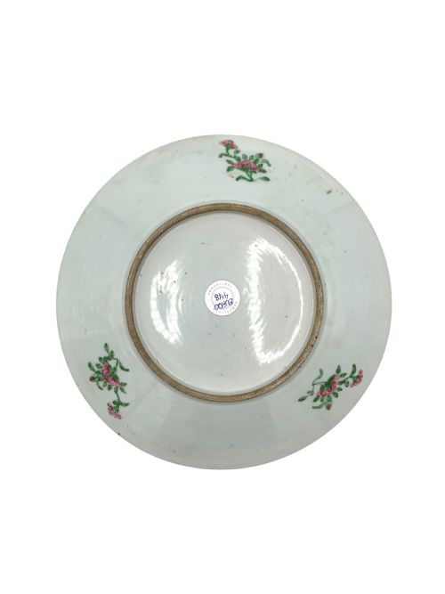 A CANTONESE FAMILLE ROSE CHARGER CHINA 19TH CENTURY - ADDITIONAL PHOTO 1