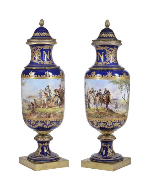 large pair of sevres style vases battle scenes - CATEGORY: ANTIQUE VASES - DATED 19TH CENTURY