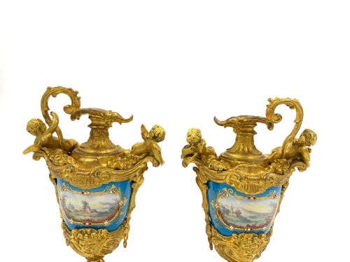PAIR OF SEVRES STYLE JEWELLED PORCELAIN AND GILT METAL EWER VASES 19TH CENTURY - ADDITIONAL PHOTO 4