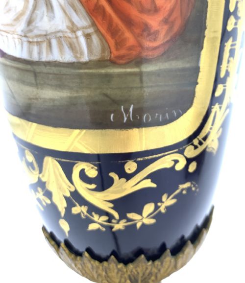 PAIR OF SVRES STYLE AND ORMOLU FRENCH HANDPAINTED PORCELAIN TABLE LAMPS - ADDITIONAL PHOTO 7