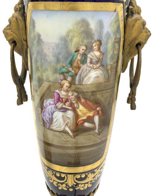 PAIR OF SVRES STYLE AND ORMOLU FRENCH HANDPAINTED PORCELAIN TABLE LAMPS - ADDITIONAL PHOTO 8