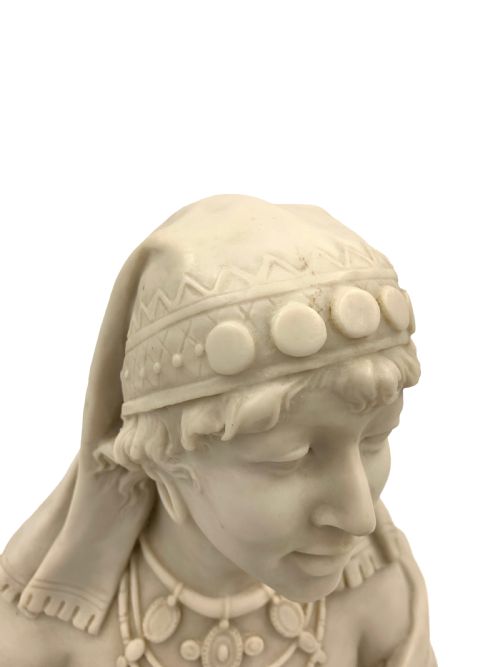 PAIR OF LATE 19TH CENTURY MARBLE BUSTS FEATURING ORIENTALIST FIGURES - ADDITIONAL PHOTO 5