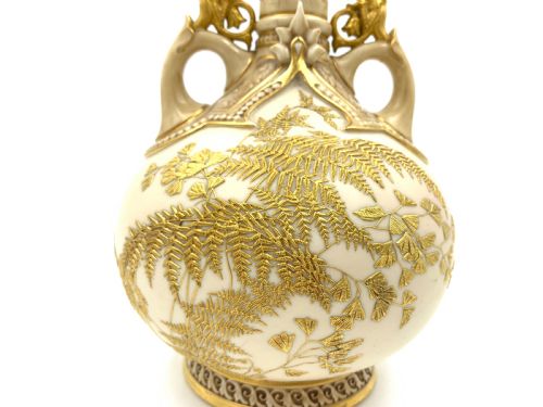PAIR OF LATE 19TH CENTURY JAPANESE STYLE GILT DECORATED ROYAL WORCESTER PORCELAIN VASES - ADDITIONAL PHOTO 3