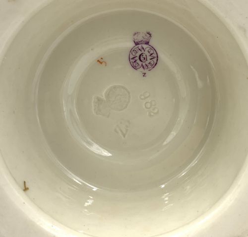 LATE 19TH CENTURY ROYAL WORCESTER CERAMIC BUD VASE - ADDITIONAL PHOTO 6