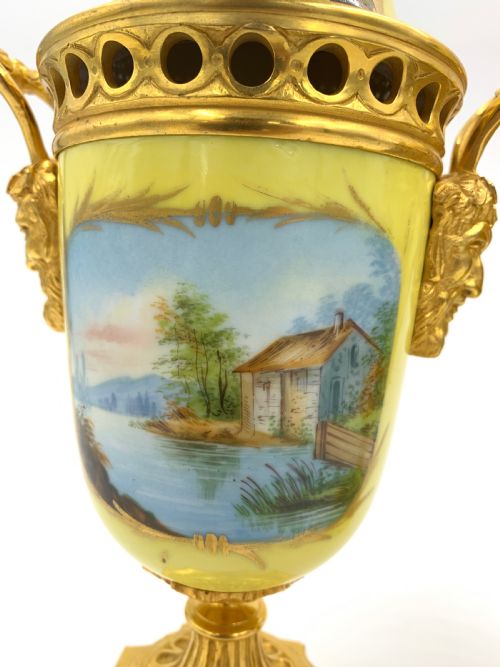 PAIR OF 19TH CENTURY SEVRES STYLE PORCELAIN AND ORMOLU LIDDED VASES - ADDITIONAL PHOTO 8