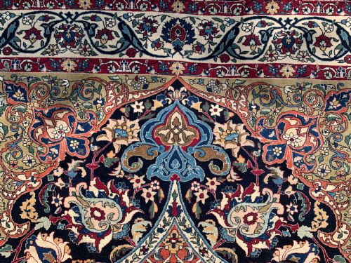 ANTIQUE WOOL AND PART SILK PERSIAN TEHRAN RUG - ADDITIONAL PHOTO 5