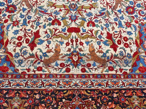 A FINE ISFAHAN CARPET CENTRAL PERSIA CIRCA 1900 - ADDITIONAL PHOTO 1