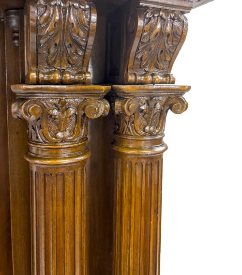 ANTIQUE CARVED WOOD FIREPLACE MANTEL - ADDITIONAL PHOTO 5