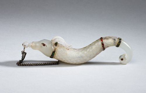 19TH CENTURY CARVED WHITE JADE STONE POWDER FLASK MUGHAL - ADDITIONAL PHOTO 1