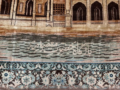 A FINE PAIR OF PICTORIAL WOOL KASHAN RUGS - ADDITIONAL PHOTO 2