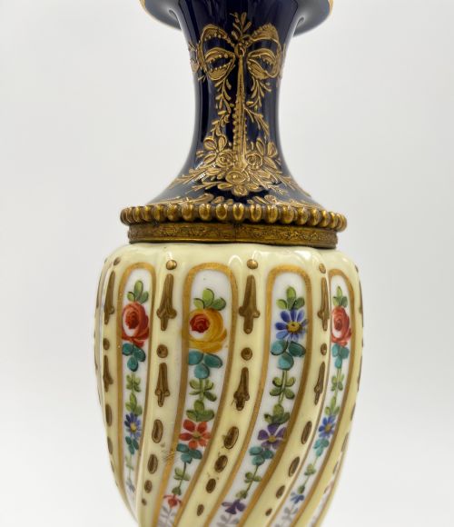 PAIR OF FRENCH SEVRES STYLE TWISTED BODY PORCELAIN GILT BRONZE VASES - ADDITIONAL PHOTO 3