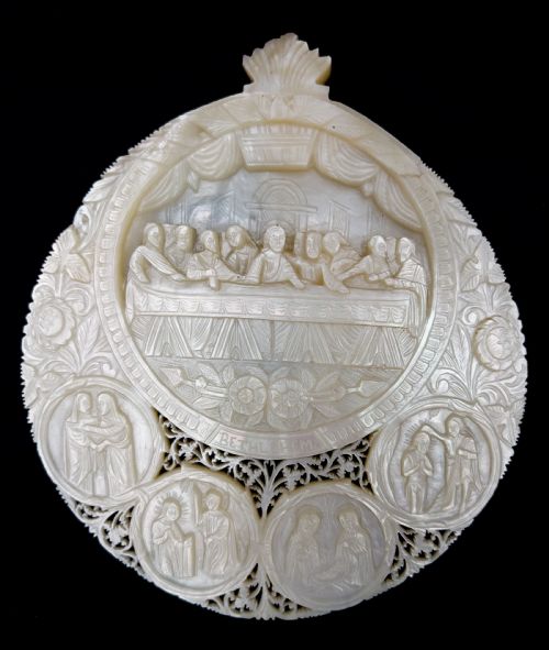 LATE 19TH CENTURY ANTIQUE JERUSALEM MOTHER OF PEARL SHELL CARVED PLAQUES - ADDITIONAL PHOTO 3