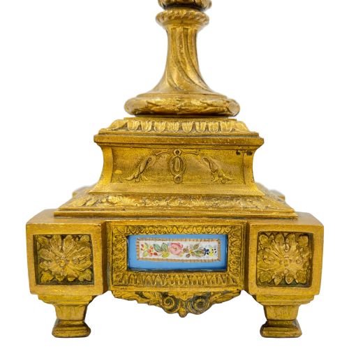 A PAIR OF FRENCH SEVRES STYLE PORCELAIN URNS WITH GILT BRONZE MOUNTS 19TH CENTURY - ADDITIONAL PHOTO 4