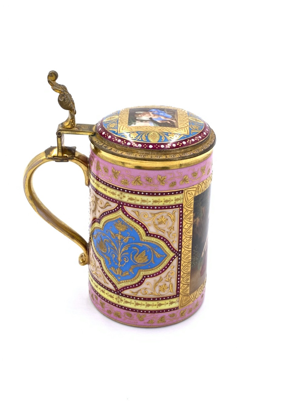 19th Century Pink Royal Vienna Tankard With Lid View III