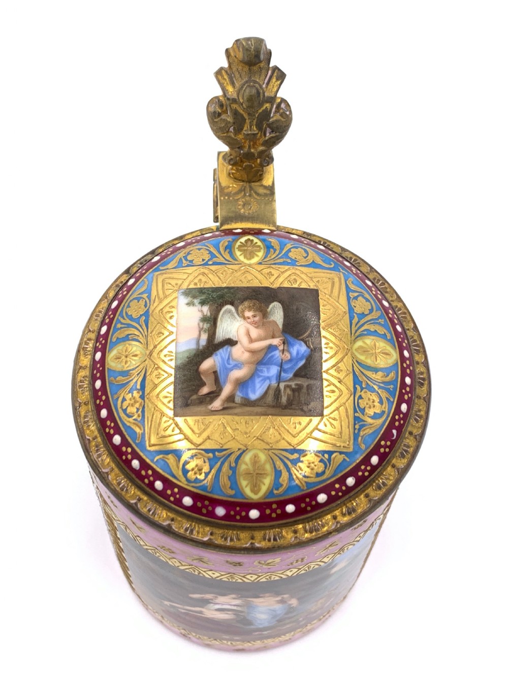 19th Century Pink Royal Vienna Tankard With Lid View IV