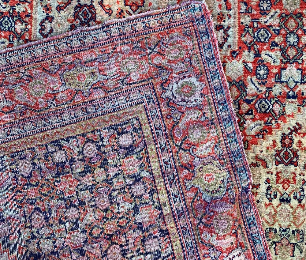 A FINE ANTIQUE SENNEH RUG, CIRCA 1880  View III