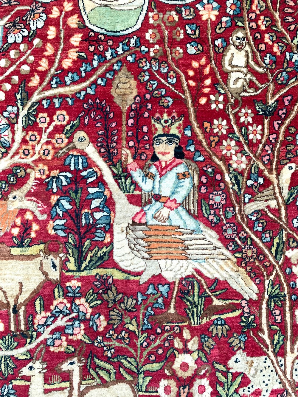 A FINE PICTORIAL KERMAN RAVER RUG, CIRCA 1910 View III