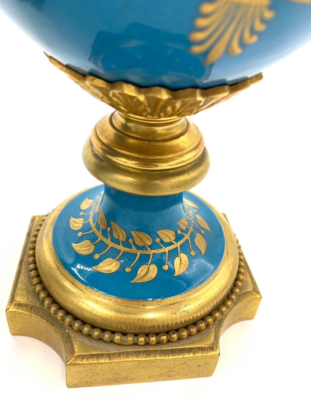 PAIR OF 19TH CENTURY FRENCH SEVRES STYLE SKY BLUE VASES View VI