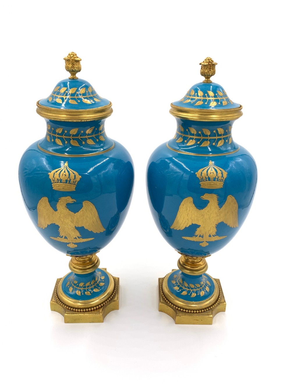 PAIR OF 19TH CENTURY FRENCH SEVRES STYLE SKY BLUE VASES View X
