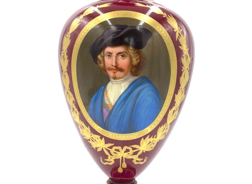 REMBRANDT VAN RIJN PORTRAIT ON OLD VIENNA PORCELAIN VASE, 19TH CENTURY View III