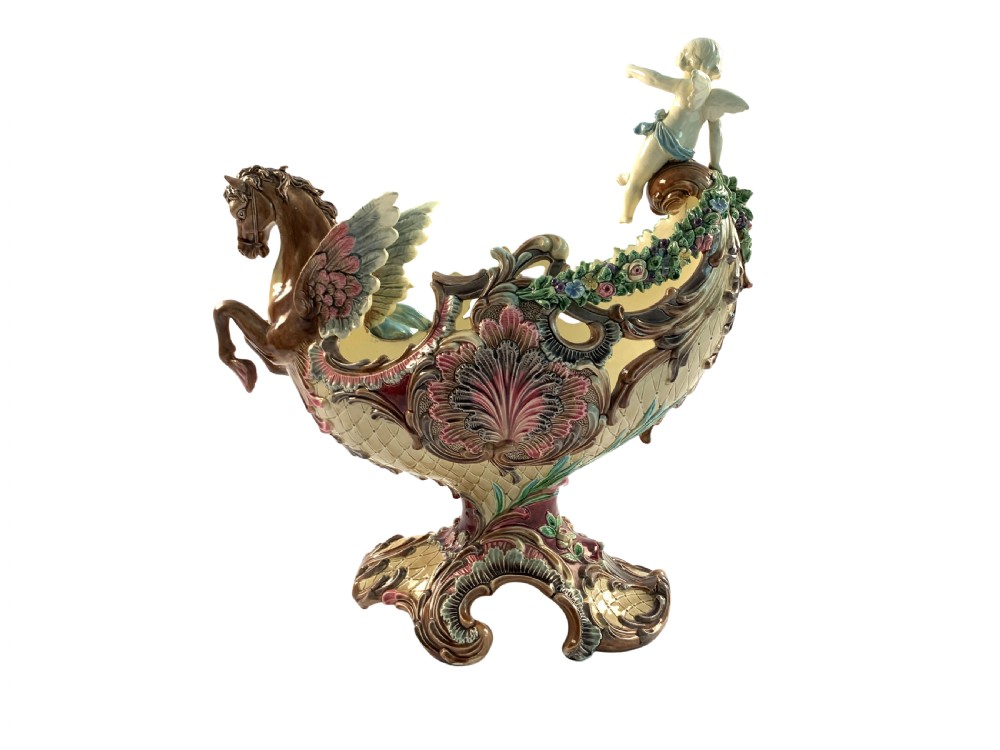 MAJOLICA CENTREPIECE IN FORM OF NAUTILUS SHELL, 19TH CENTURY, ITALY View II