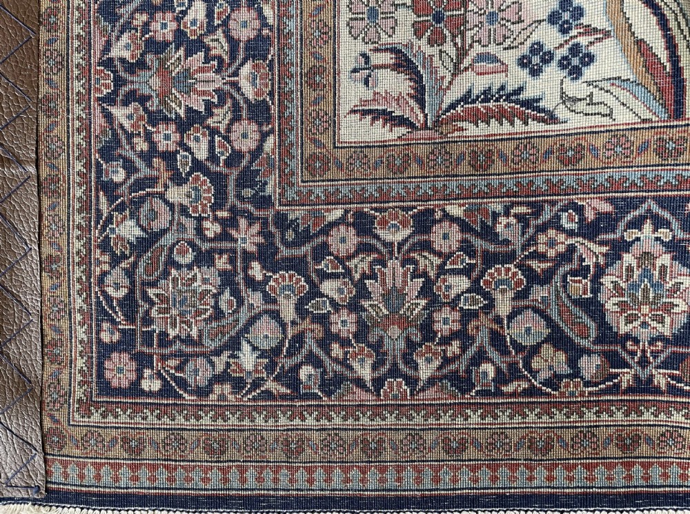 A FINE PAIR OF KASHAN RUGS, PERSIA  View IV