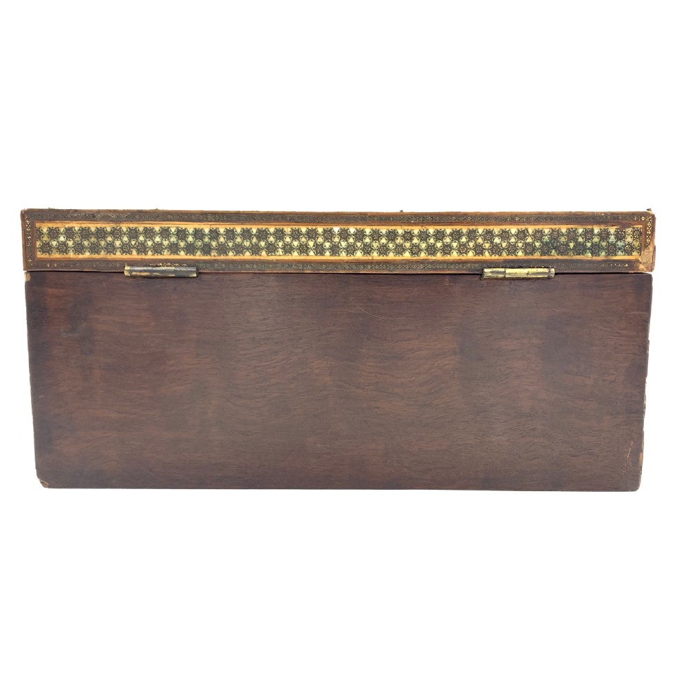 A LARGE KATAMKARI BOX, PERSIA, 19TH CENTURY  View VI