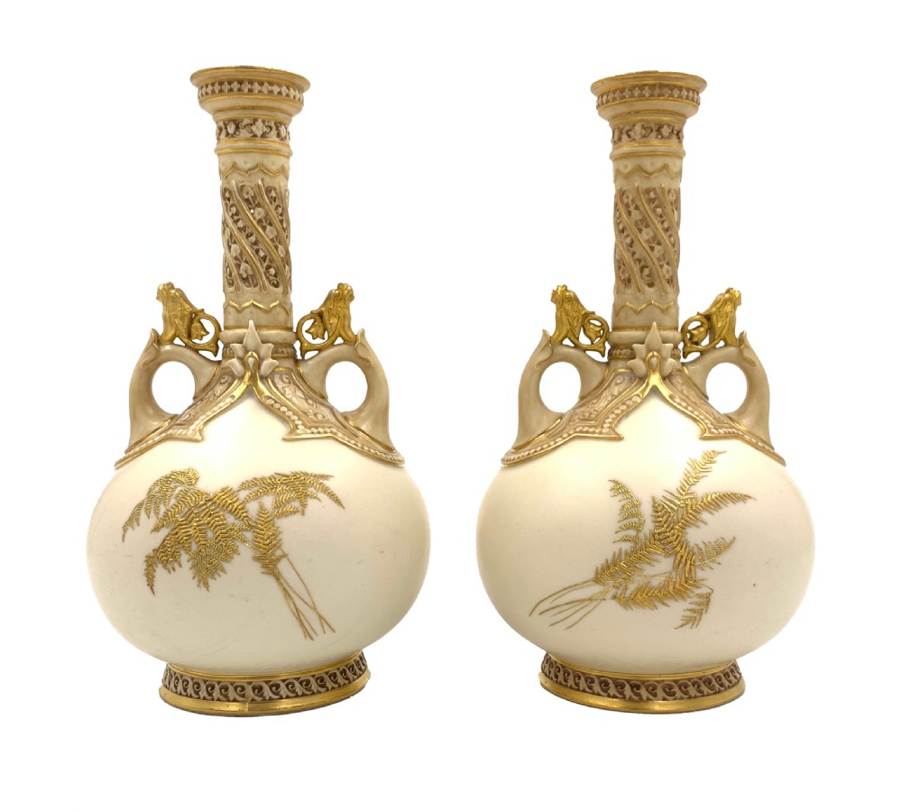 PAIR OF LATE 19TH CENTURY JAPANESE STYLE GILT DECORATED ROYAL WORCESTER PORCELAIN VASES  View III