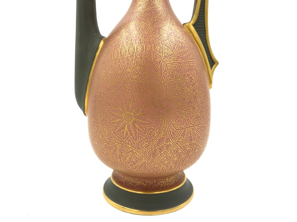 ROYAL WORCESTER CERAMIC EWER, LATE 19TH CENTURY View VI