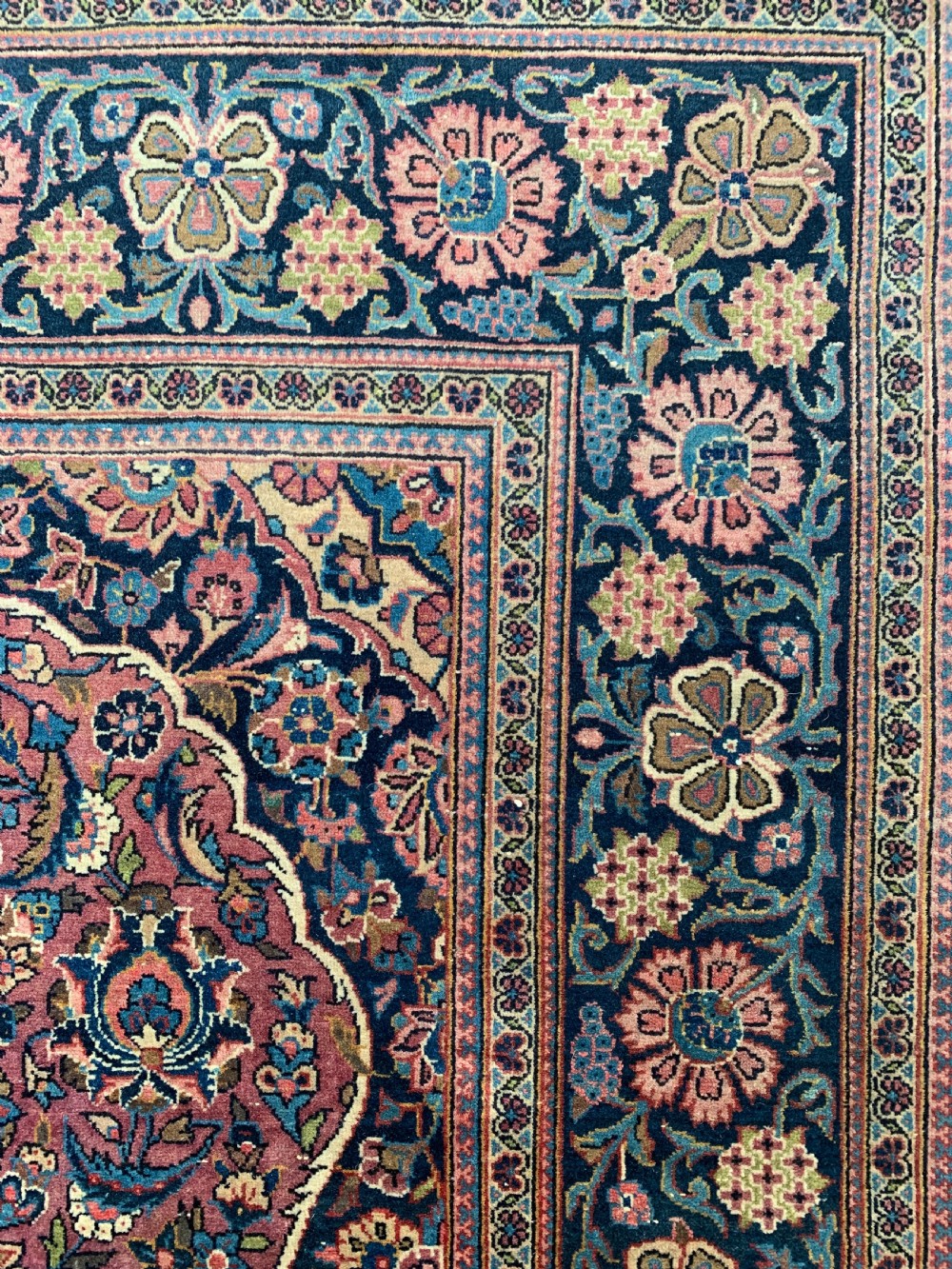 BURGUNDY GROUND PERSIAN KASHAN RUG IN FLORAL DESIGN  View V
