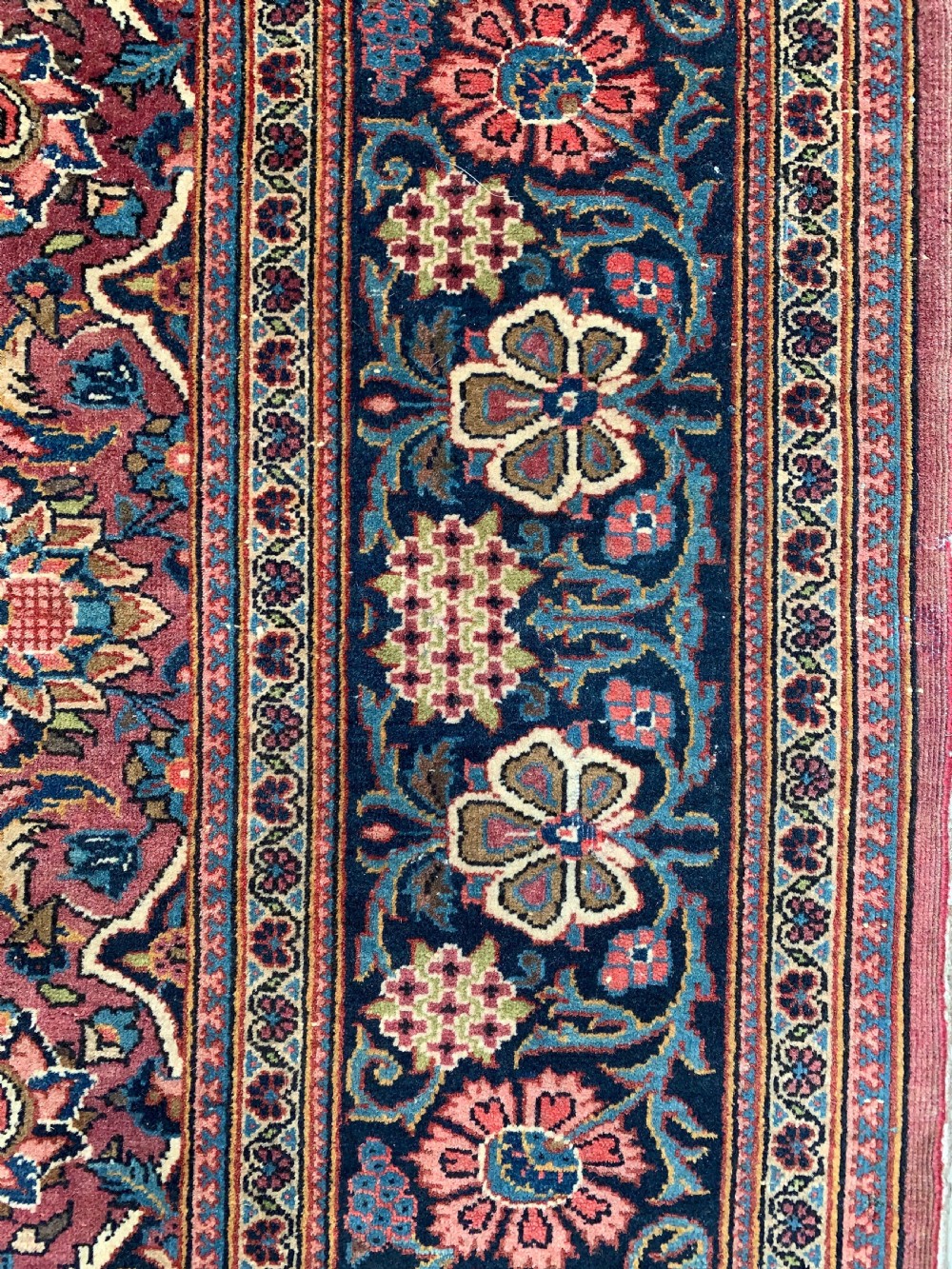 BURGUNDY GROUND PERSIAN KASHAN RUG IN FLORAL DESIGN  View VI