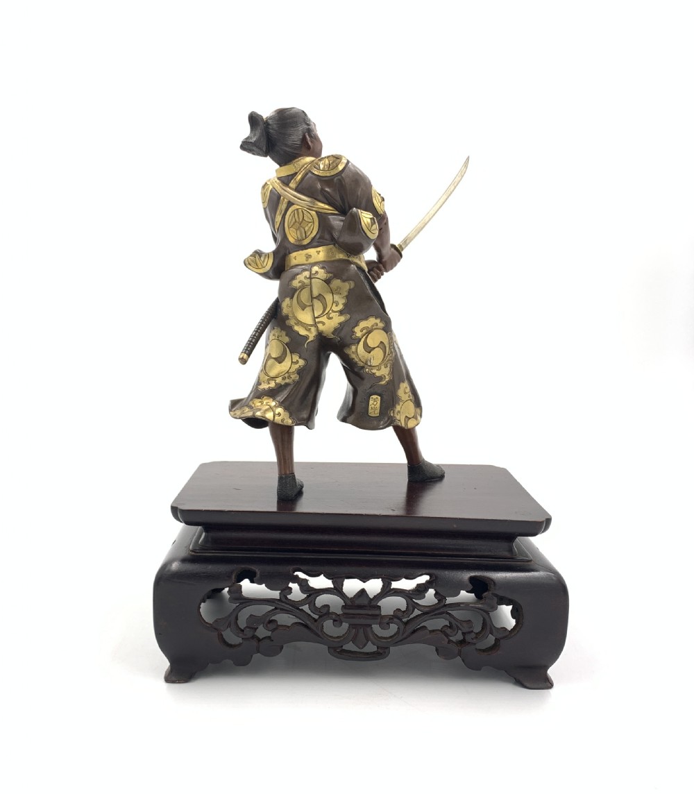 JAPANESE BRONZE SAMURAI FIGURE, MEIJI PERIOD  View III