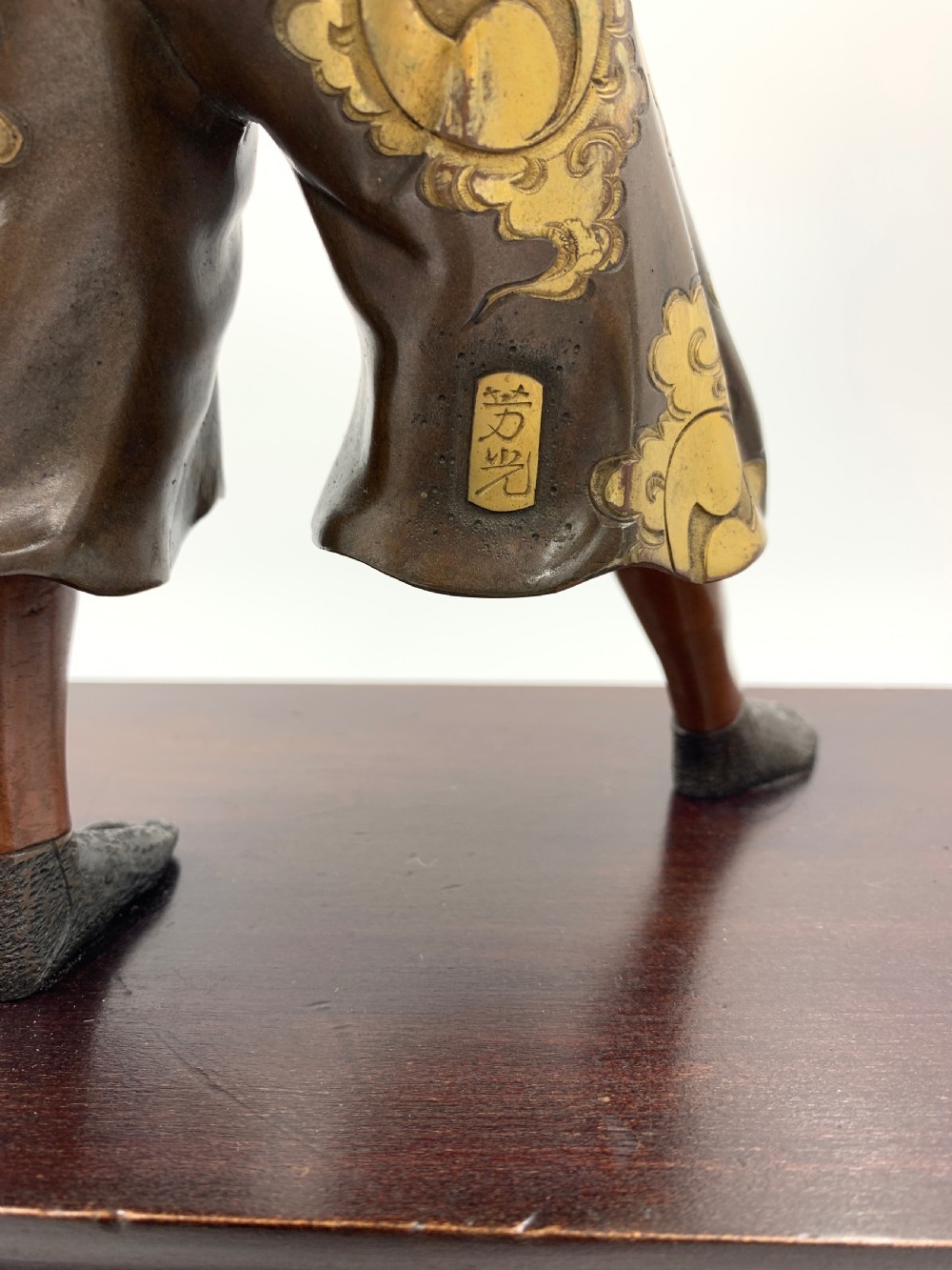 JAPANESE BRONZE SAMURAI FIGURE, MEIJI PERIOD  View XI