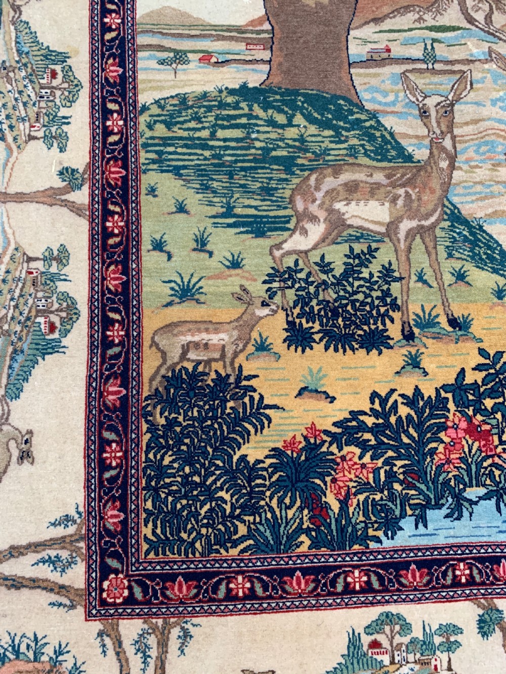 PICTORIAL KASHAN RUG, CENTRAL PERSIA View IV
