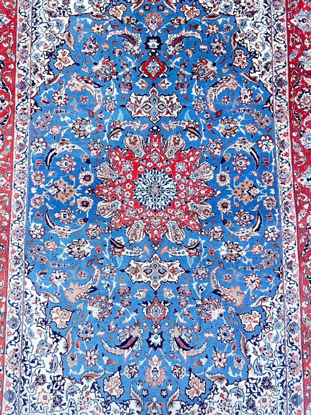 A Fine Isfahan Seirafian Rug, Circa 1960  View II