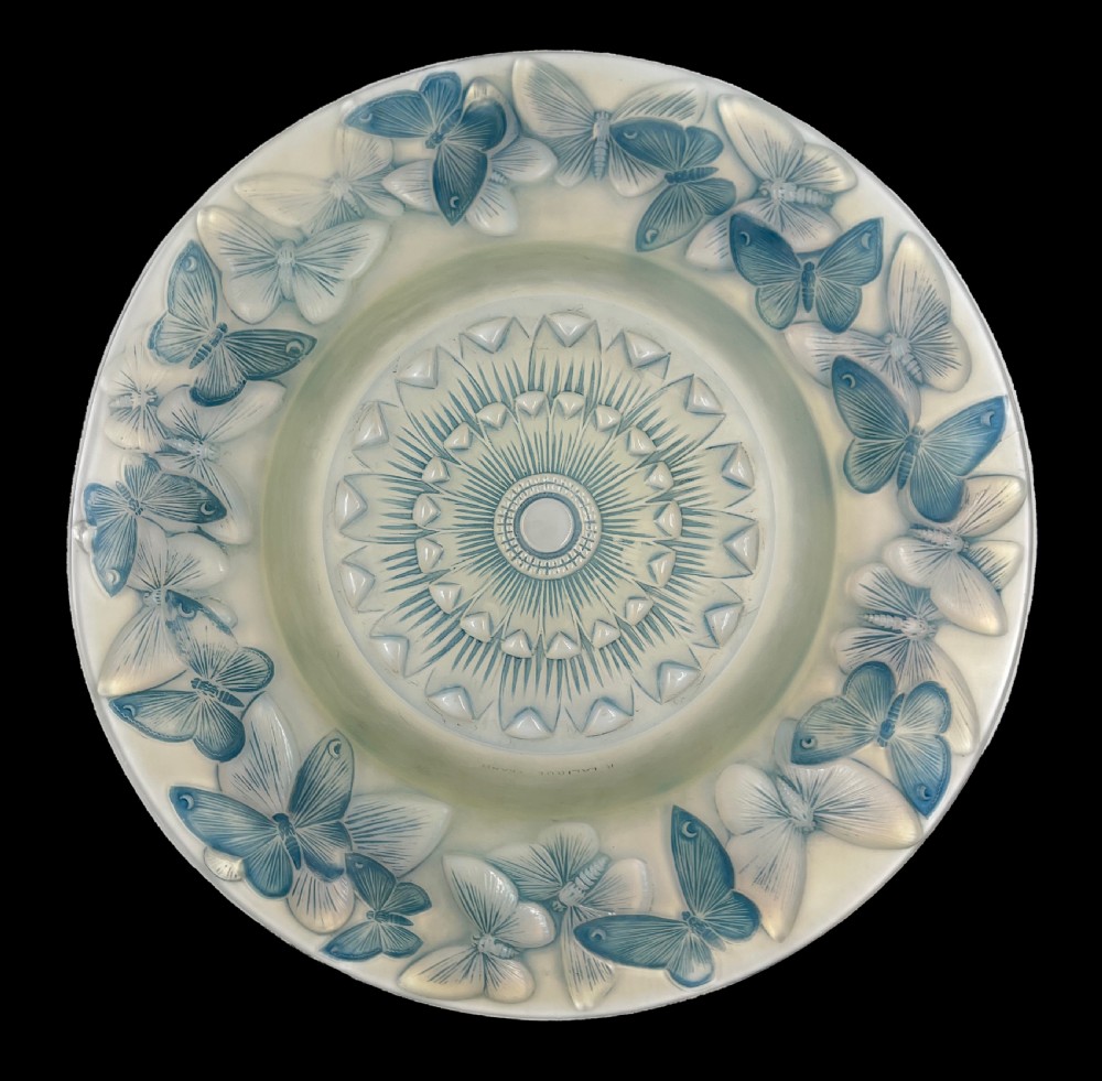 Rene Lalique Phalènes Bowl, Circa 1929 View III