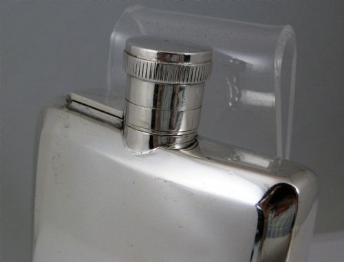 SILVER ART DECO STYLE HIP FLASK MAPPIN WEBB 1931 - ADDITIONAL PHOTO 1