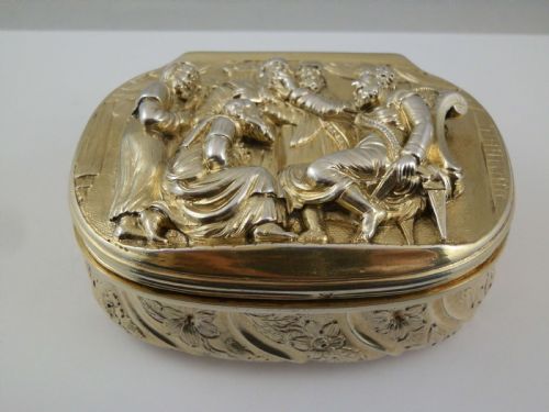 George III Silver Gilt Heavy Cast Top Snuff Box. London 1824