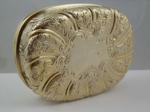 fig 1. George III silver gilt heavy cast top snuff box. London 1824