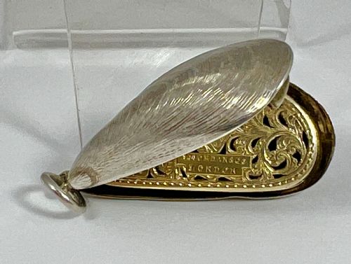 Victorian Rare Antique Silver Mussel Vinaigrette, Samson Mordan 1876