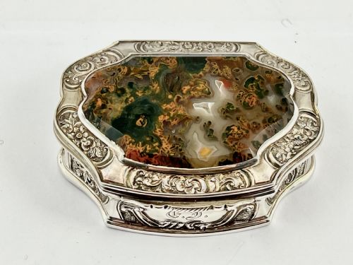 William IV Silver and Agate Snuff Box, Edinburgh 1834