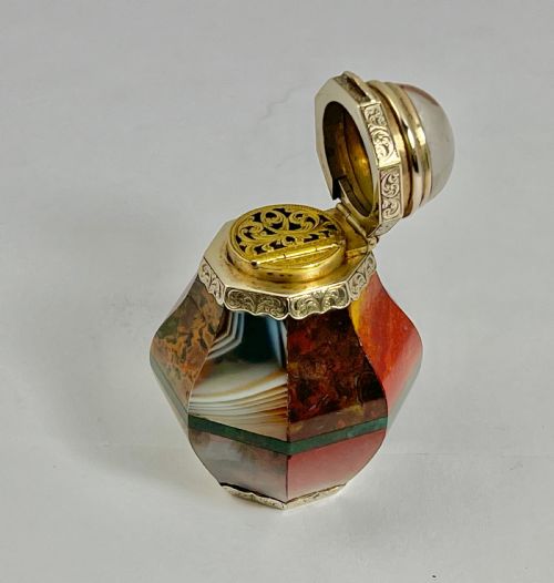 Victorian Antique Silver Gilt and Agate Vinaigrette, Scottish C.1860