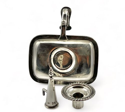 AN ANTIQUE VICTORIAN SILVER CHAMBER STICK LONDON 1895 - ADDITIONAL PHOTO 2