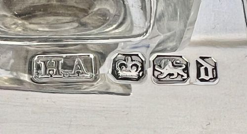 VICTORIAN ANTIQUE SILVER DESK INKWELL SET SHEFFIELD 1896 - ADDITIONAL PHOTO 8