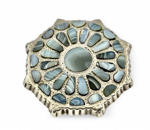 VICTORIAN ANTIQUE SILVER AND MONTROSE AGATE BROOCH C1880 - ADDITIONAL PHOTO 4