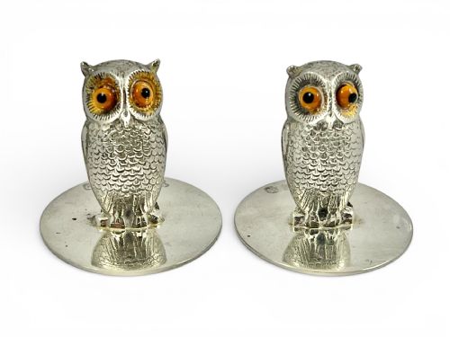 Elizabeth II Pair of Silver Owl Place Nam Holders, London 1969