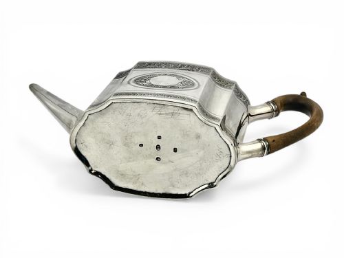 GEORGE III ANTIQUE SILVER TEAPOT AND STAND ROBERT HENNELL I LONDON 1792 - ADDITIONAL PHOTO 2