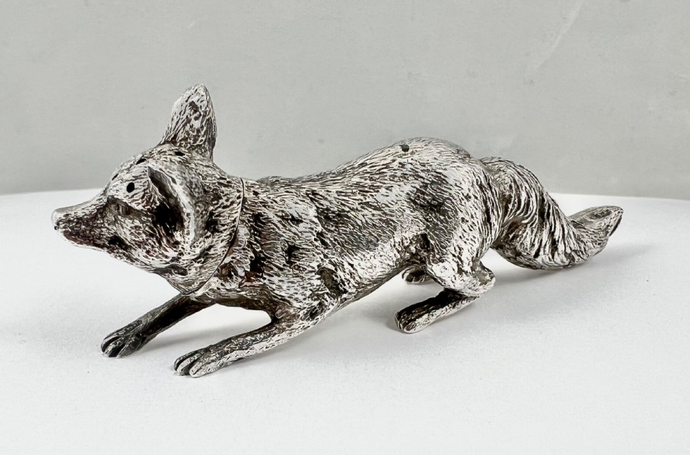 Victorian silver fox pepperette View VI