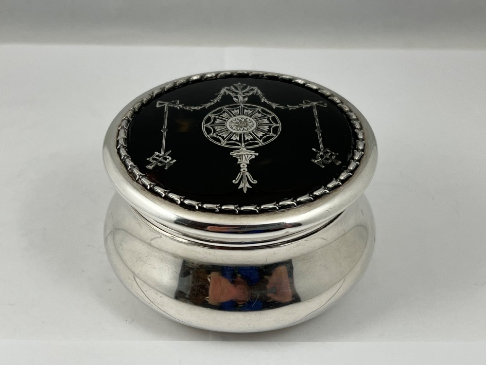 Edwardian tortoise and silver jewellery box, William Comyns London 1906 View II