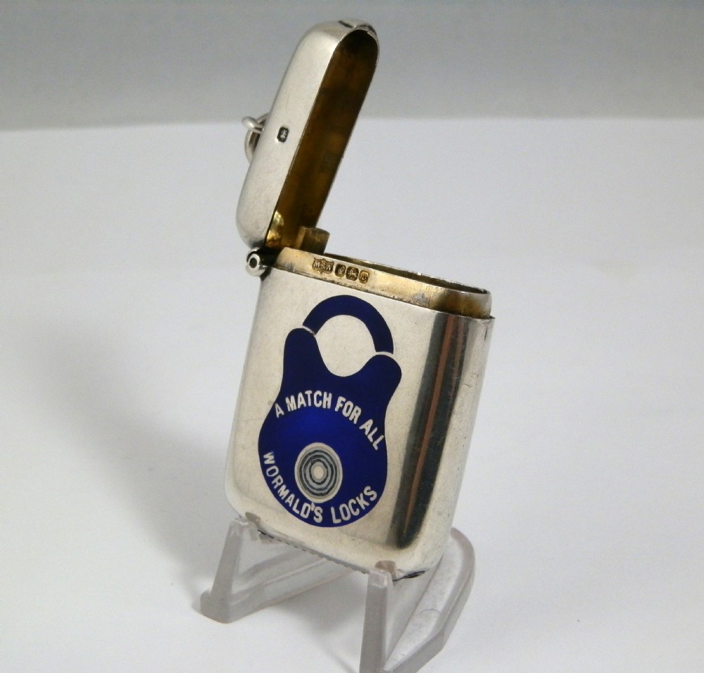 A George V silver advertising vesta case, Mappin & Webb 1913 View IV